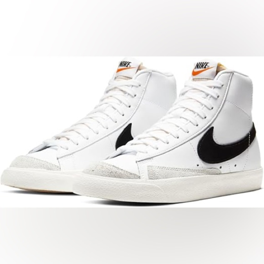Nike ‘77 Blazer Mid sneakers. Retro hoops design. Size 10
